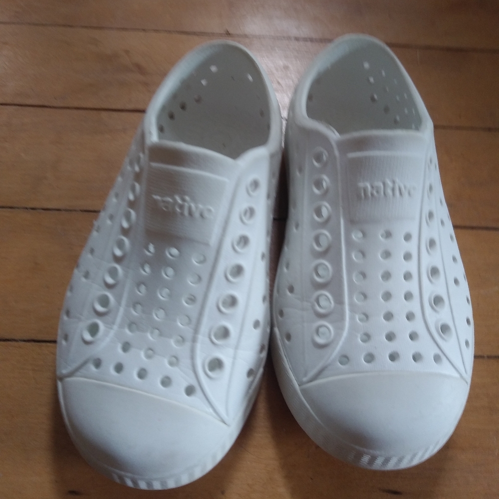 White Native shoes size 8